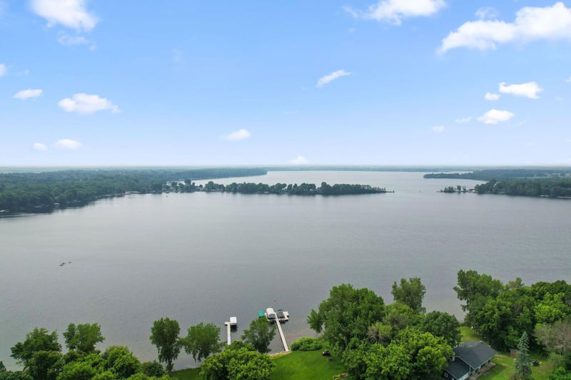 10097 Wyoming Ave, Chisago City, MN 55013