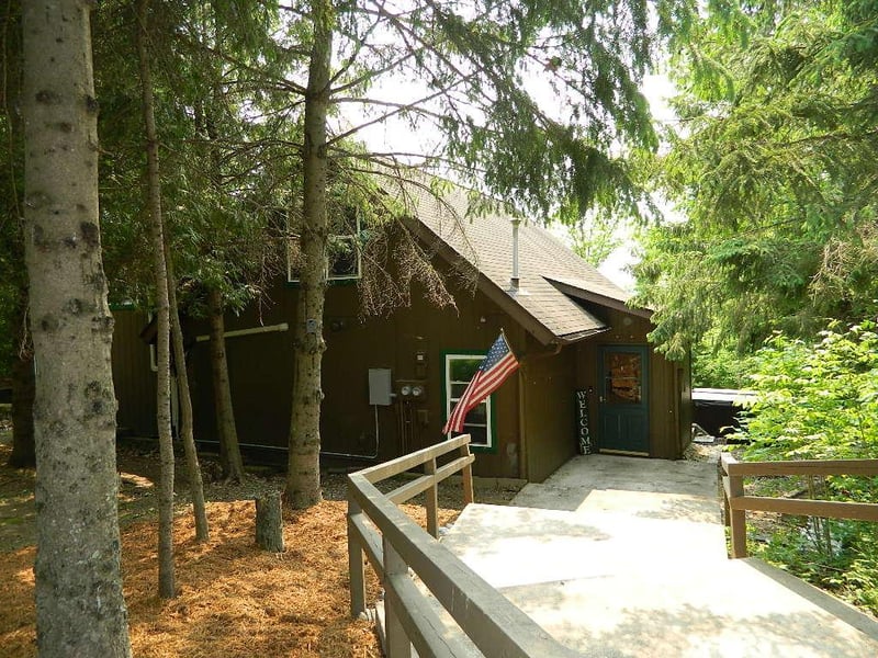 3749 Grizzly Ln, Barnum, MN 55707
