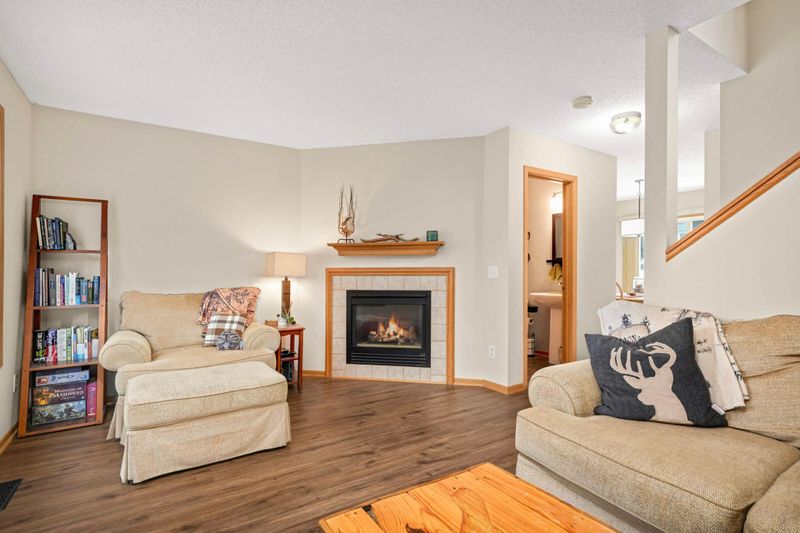 15524 Float Ln, Apple Valley, MN 55124