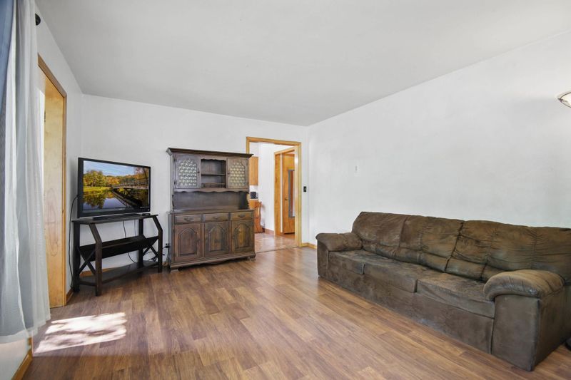 1016 S Oak Ave, Owatonna, MN 55060