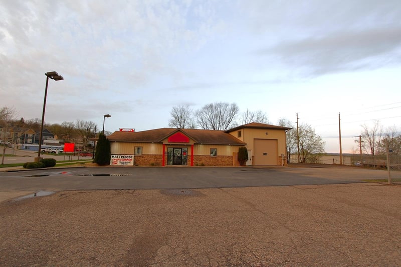 1112 Main St, Red Wing, MN 55066