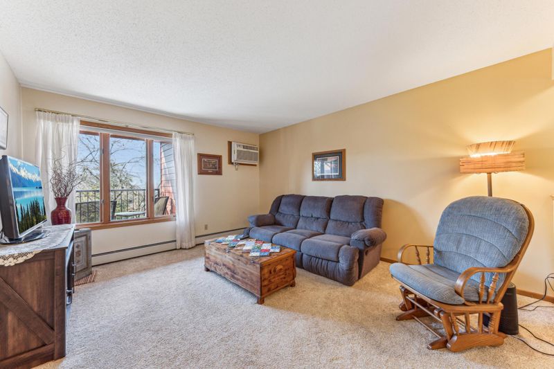 8031 Xerxes Ave S #225, Bloomington, MN 55431