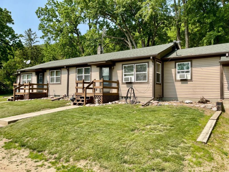 S1562 State Road 35, Alma, WI 54610