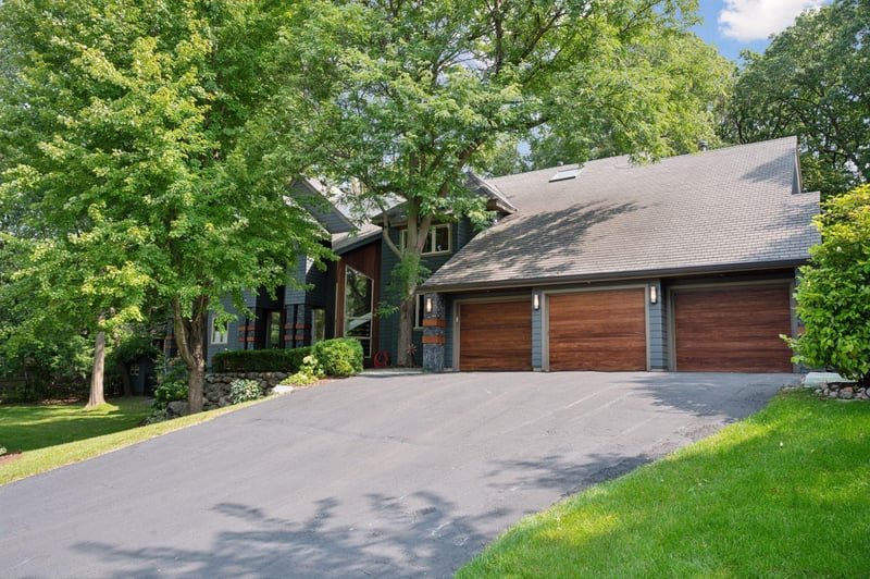 2411 Lorien St, Minnetonka, MN 55305