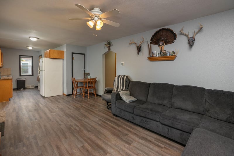 303 E 2nd St, Lyle, MN 55953