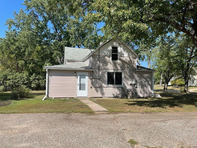 810 Charles St, Park Rapids, MN 56470