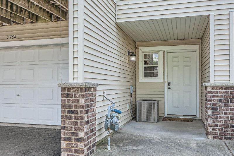 7754 Lachman Ave NE, Albertville, MN 55301