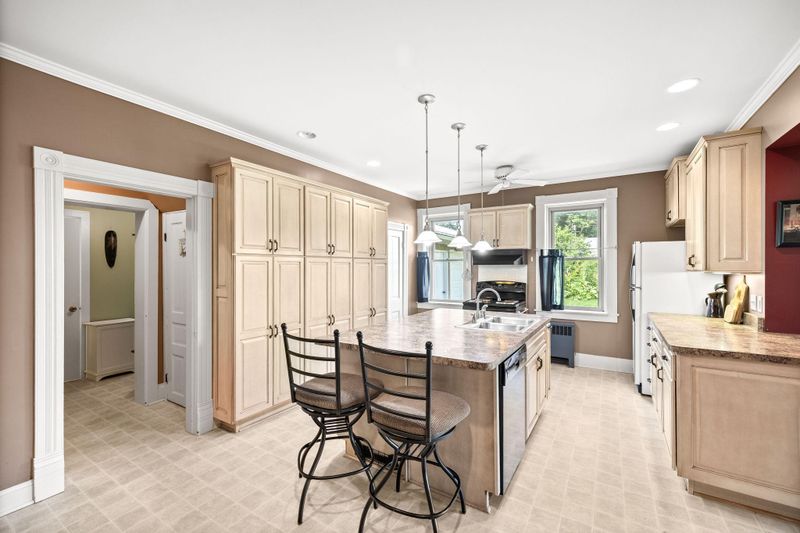 35746 585th Ave, Lafayette, MN 56054
