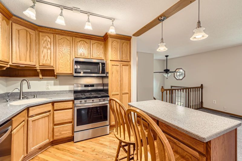 2124 109th Ave NW, Coon Rapids, MN 55433