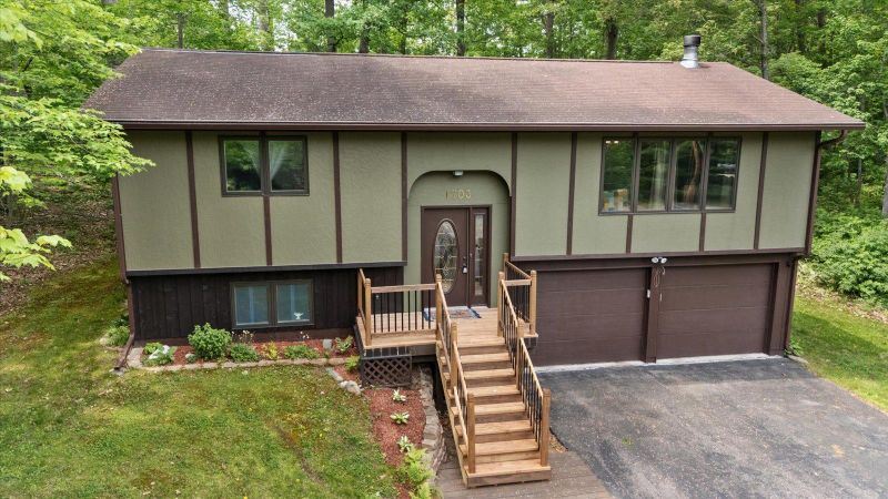 1703 SW 3rd Ave, Grand Rapids, MN 55744