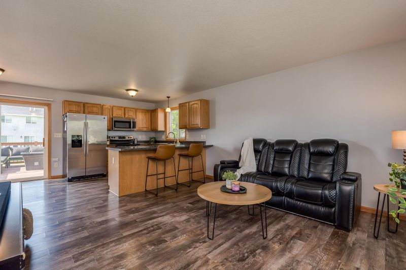 105 Savannah Ct, Mankato, MN 56001