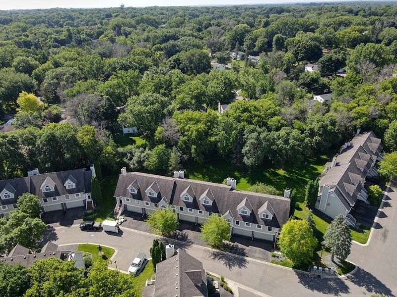 17145 Sandy Ln, Minnetonka, MN 55345