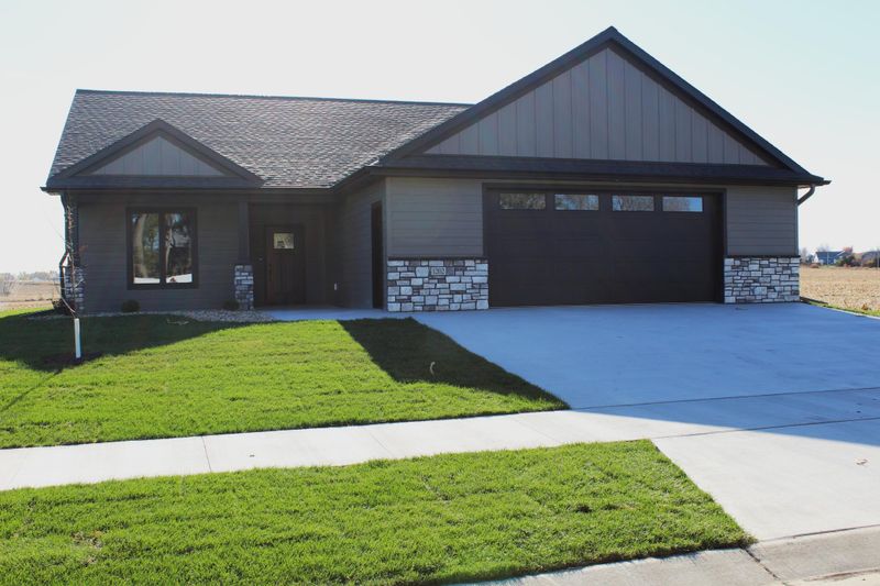 1202 15th Street Ne, Kasson, MN 55944