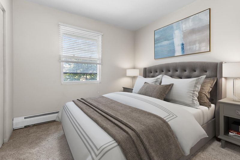 666 Ashland Ave #5, Saint Paul, MN 55104