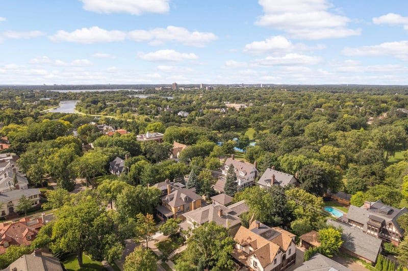 1776 Knox S, Minneapolis, MN 55403
