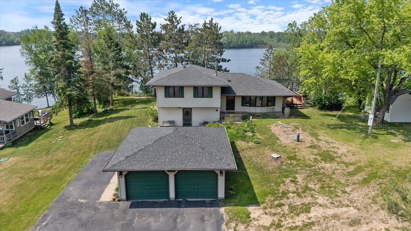 4961 Spirit Lake Rd, Mountain Iron, MN 55768