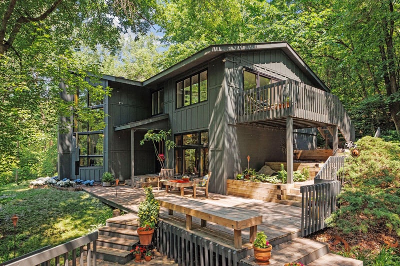 1660 Woodbury Rd, Newport, MN 55055