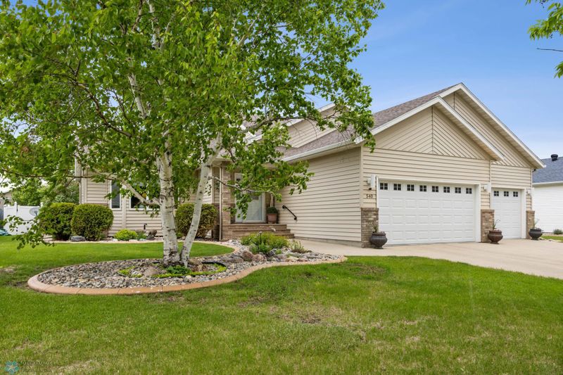 540 41st Ave S, Moorhead, MN 56560
