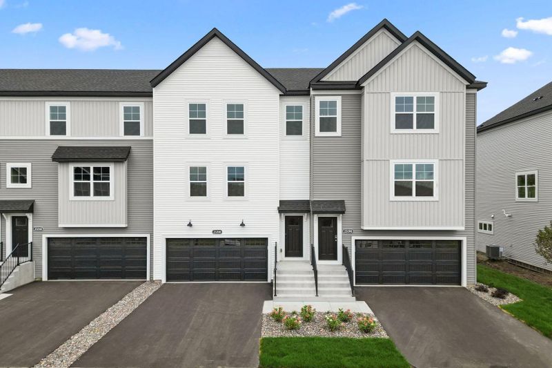 23190 Willow Dr, Rogers, MN 55374