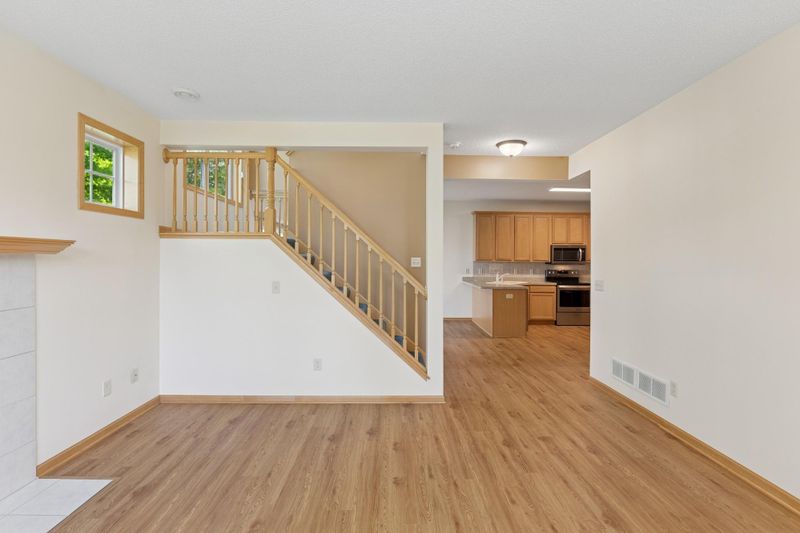 1582 Independence Dr, Northfield, MN 55057