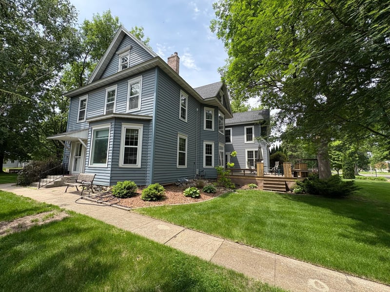 1710 Maple Ave, Benson, MN 56215