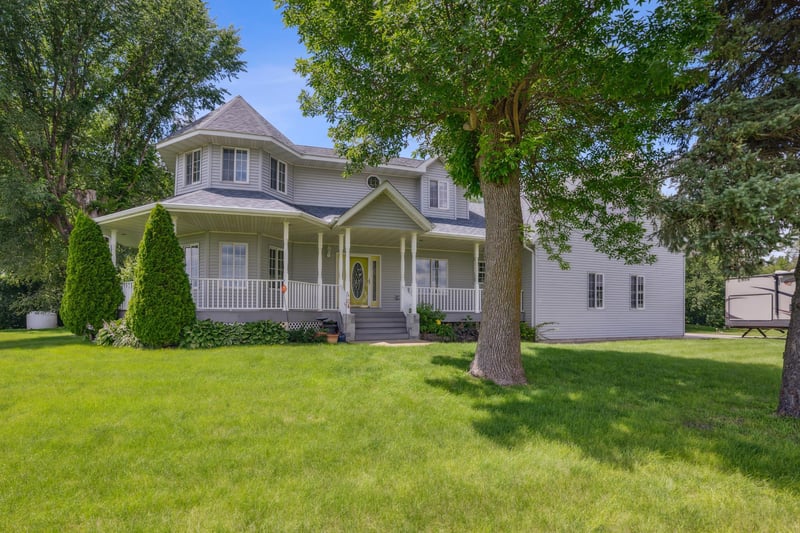 40746 210th St, Arlington, MN 55307