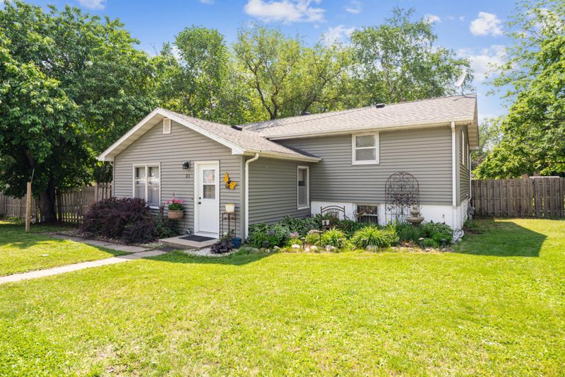 21 Cherry St N, Kimball, MN 55353