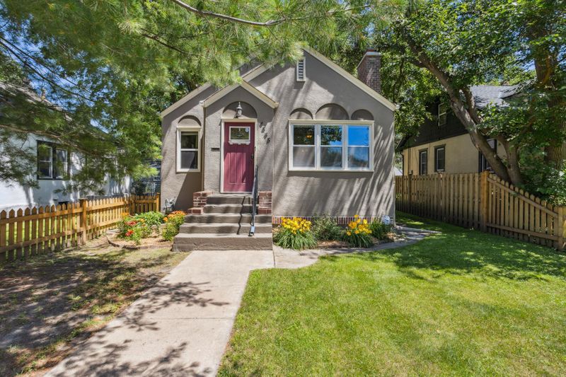 4545 5th Ave S, Minneapolis, MN 55419