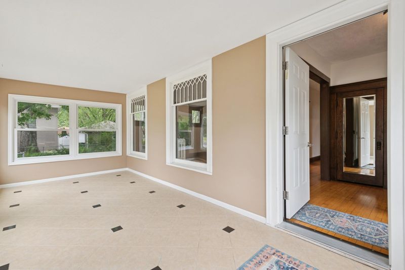 4801 W 110th St, Bloomington, MN 55437