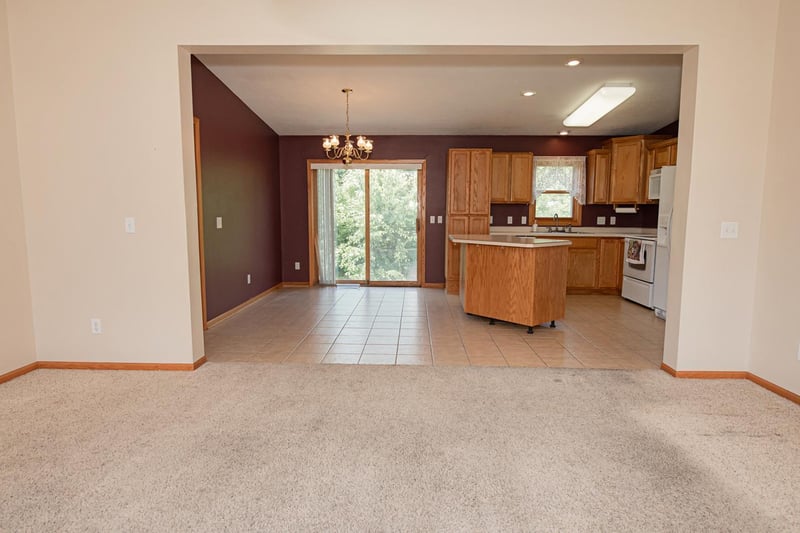 8075 6th St, Minnesota City, MN 55959