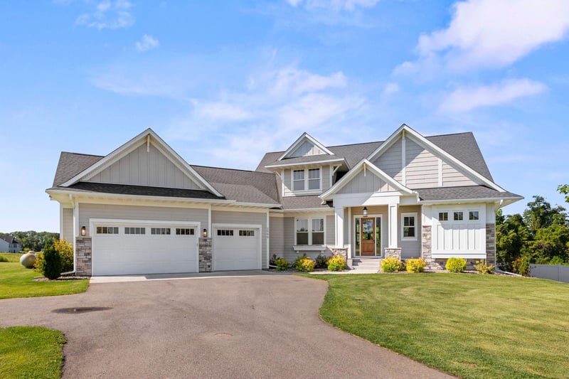 2995 86th St SE, Delano, MN 55328