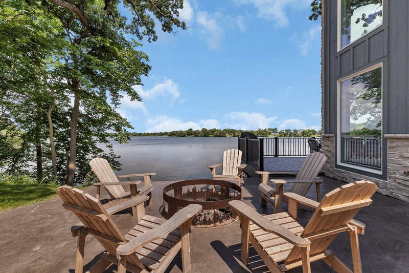 565 Brooks Lake Rd NW, Cokato, MN 55321