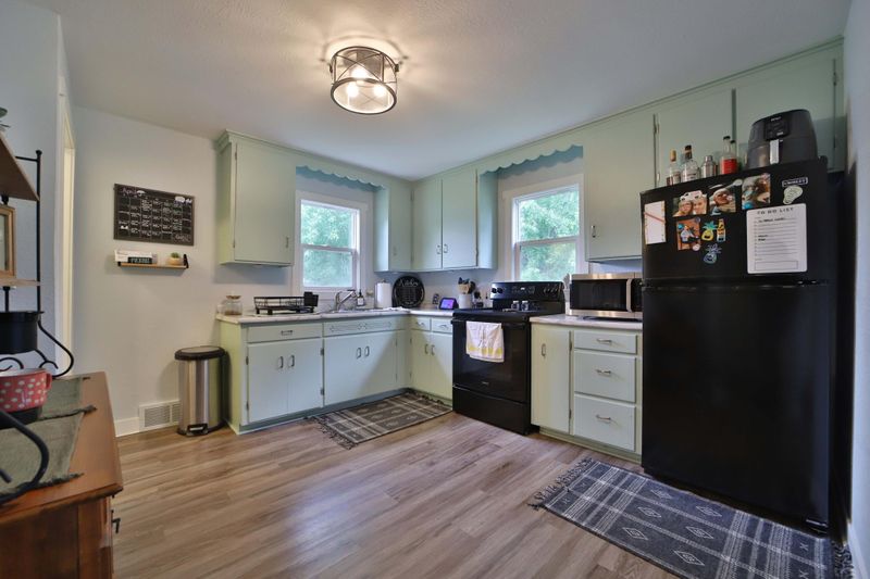 720 League Ave, Brainerd, MN 56401