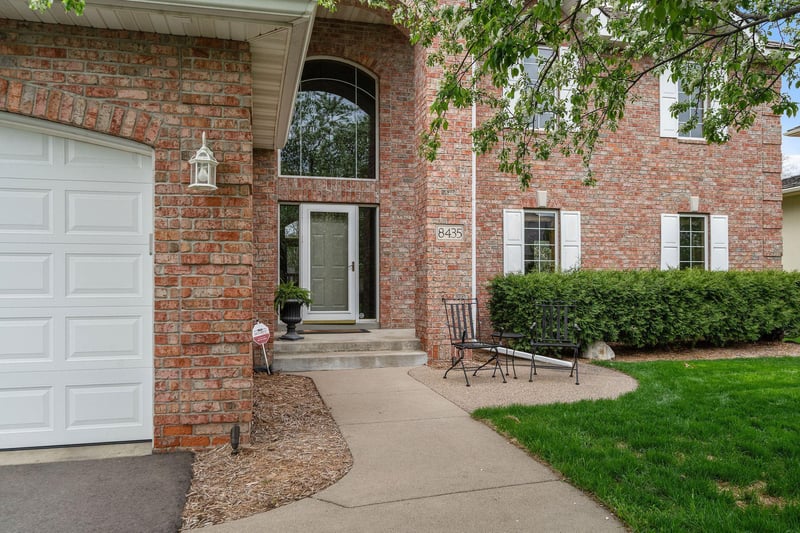 8435 Crane Dance Trl, Eden Prairie, MN 55344
