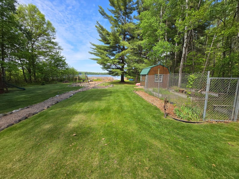W6511 Andys Dr, Minong, WI 54859