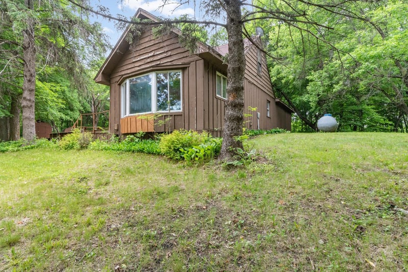 6388 Hollyhock Ln SW, Kensington, MN 56343