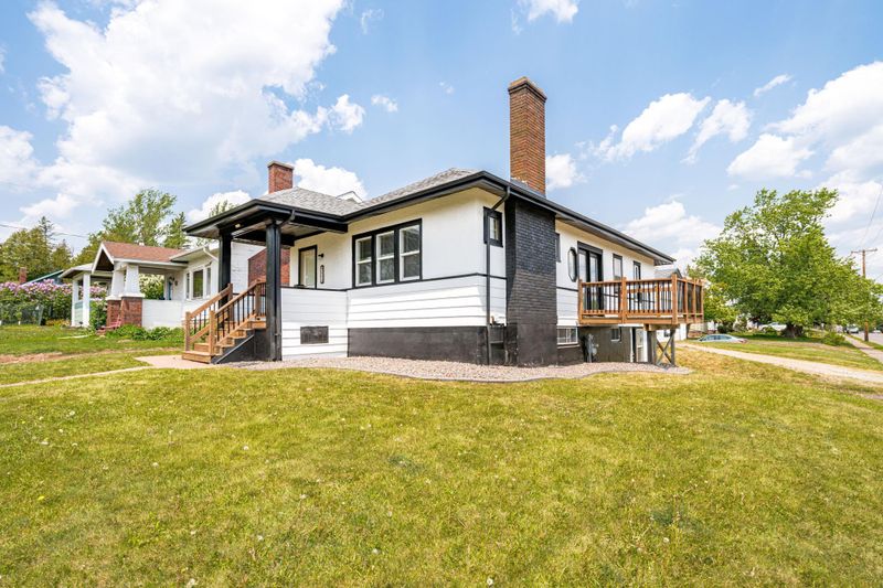 804 N 20th Ave E, Duluth, MN 55812