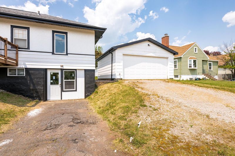 804 N 20th Ave E, Duluth, MN 55812