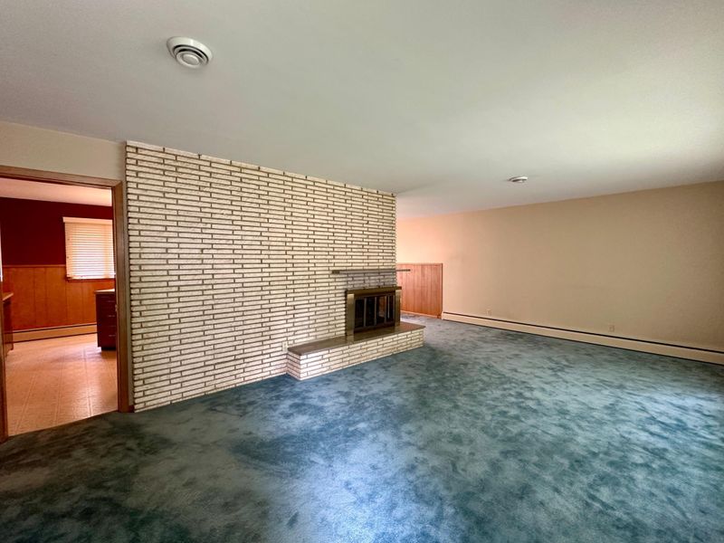 511 W Crawford St, Luverne, MN 56156