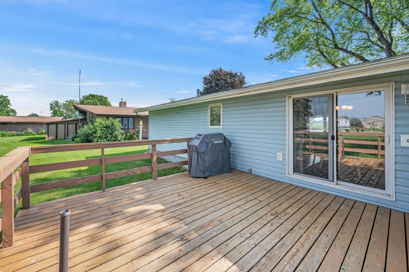 509 Guide St N, Welcome, MN 56181