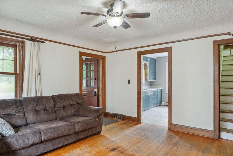 517 Birch Ave, Moose Lake, MN 55767