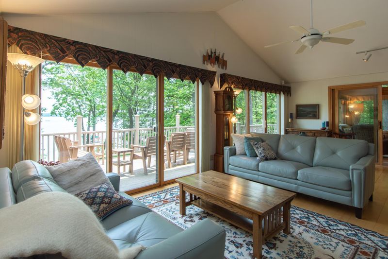 27488 Ridgewood Dr, Merrifield, MN 56465