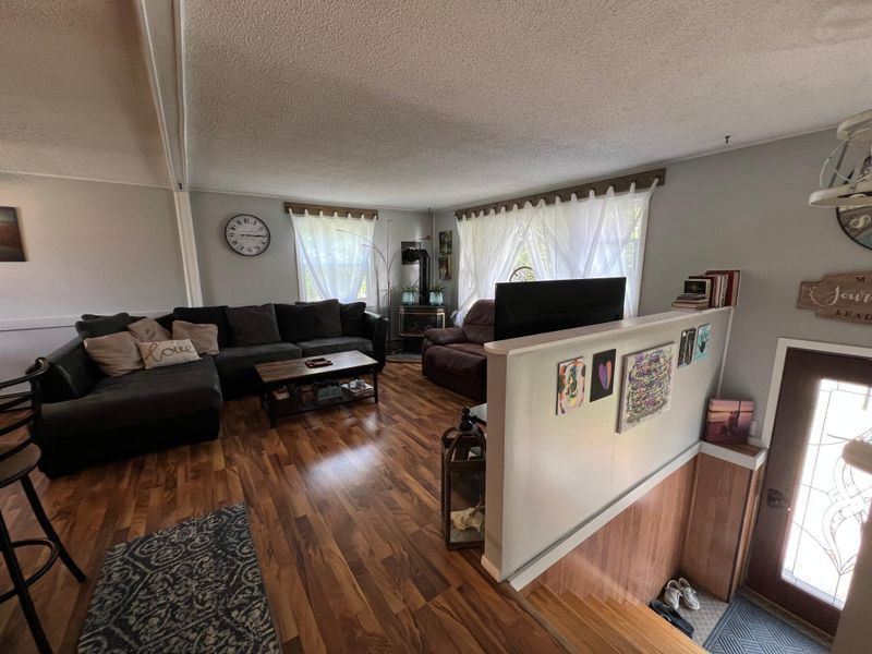 315 Jones Ave, Buhl, MN 55713