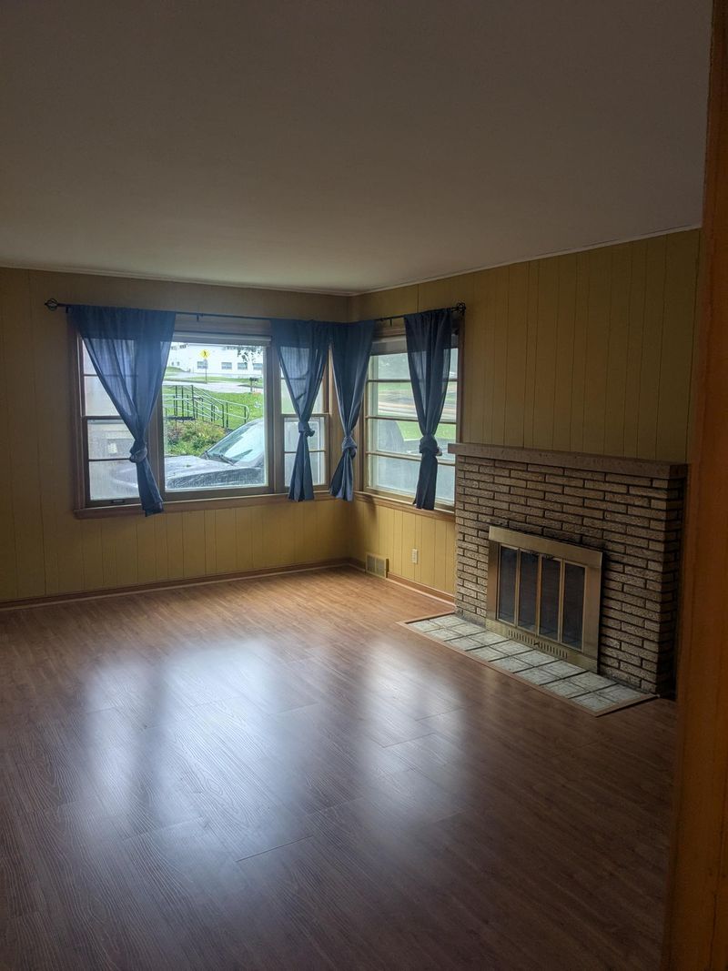 1193 County Road B E, Maplewood, MN 55109