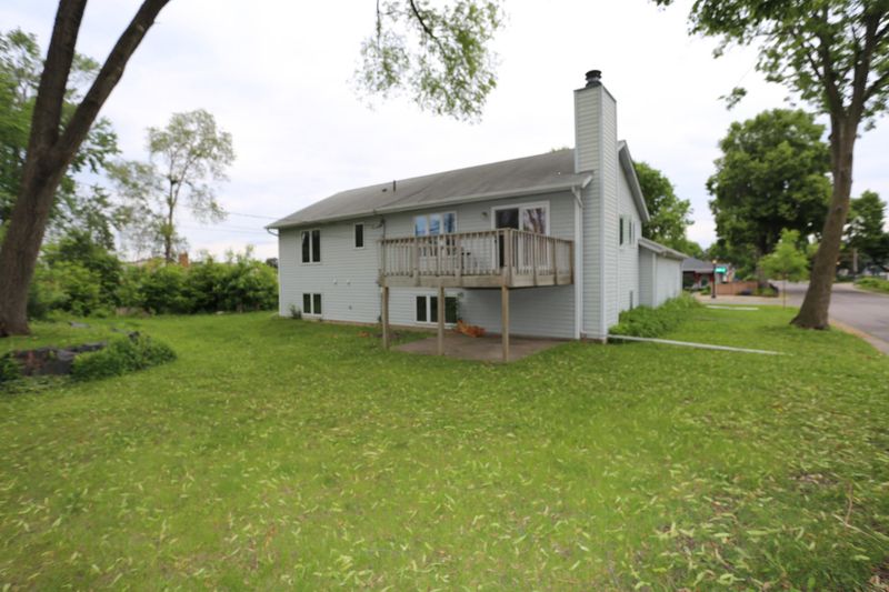 1716 Cottage Ave E, Saint Paul, MN 55106