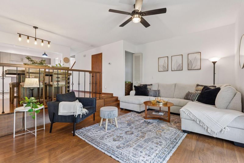 7441 W Franklin Ave, Saint Louis Park, MN 55426