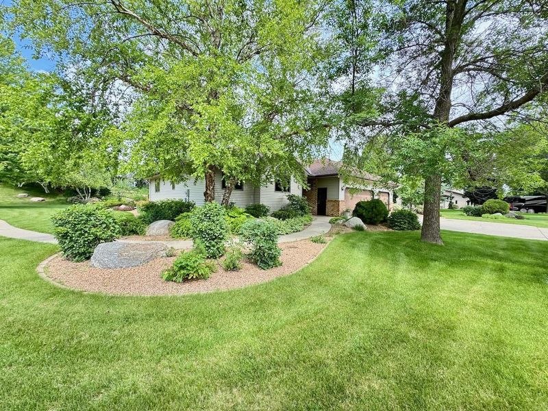 1421 Ironwood Rd, Fergus Falls, MN 56537