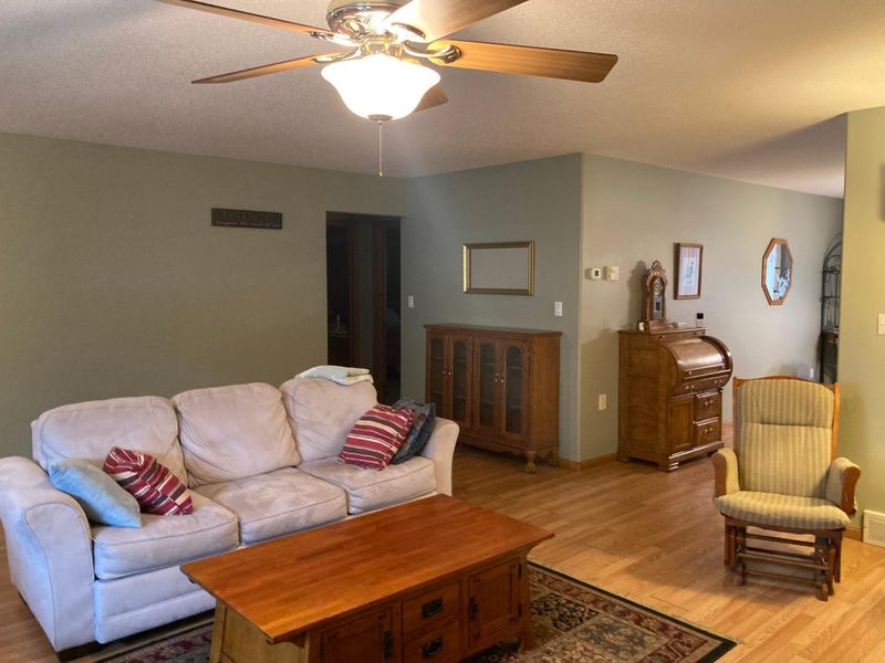 1042 Elizabeth St, Hawley, MN 56549