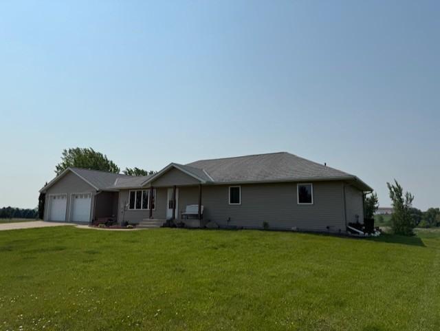 48255 County Road 28, Windom, MN 56101