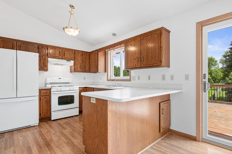 9036 Kentucky Ave N, Brooklyn Park, MN 55445